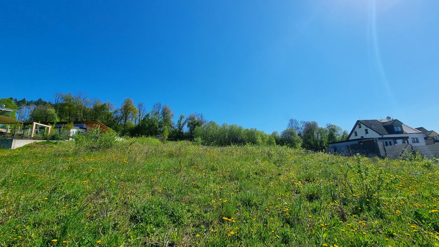 Slnečný pozemok stavebný 468 m2, atraktívne miesto, predaj, Žilina - Budatín, Cena: 93.132 €