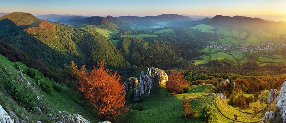 EXKLUZÍVNE! Stavebná parcela len 5 minút jazdy autom od mesta Rajec, Kľače 